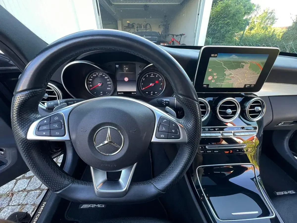 Gebraucht Mercedes C400 333 PS (244 kW) 2017 Schwarz Kombi
