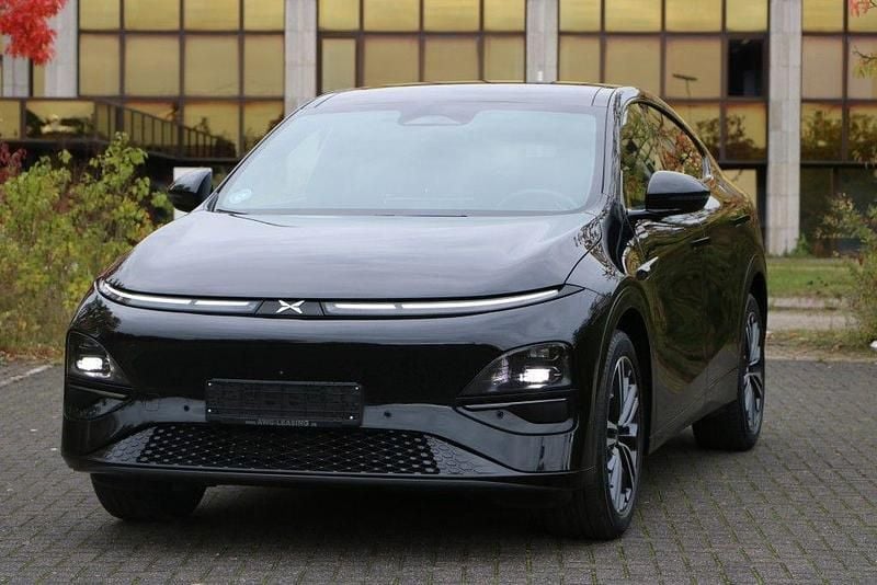 Second-hand XPENG G6 189 kW (258 CP) 2024 Negru SUV