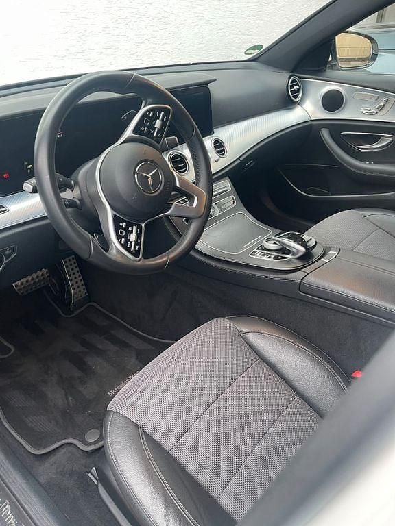 Gebraucht Mercedes E400 Avantgarde 340 PS (250 kW) 2019 Weiß Kombi