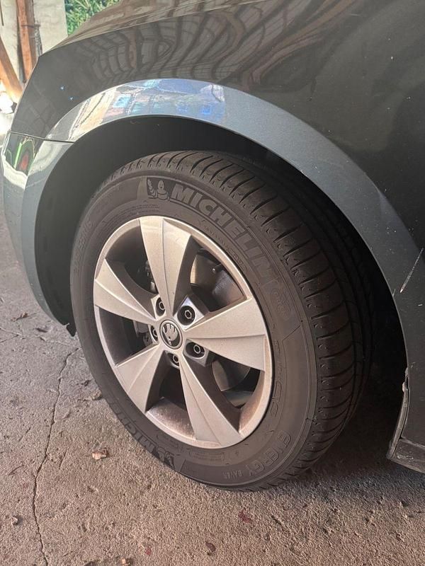 Gebraucht Skoda Octavia Style 150 PS (110 kW) 2020 Grau Kombi