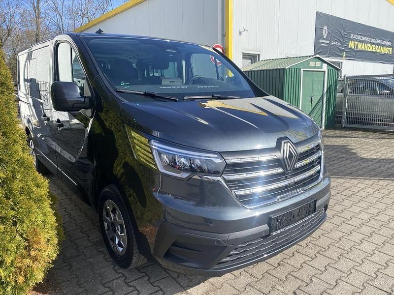 Gebraucht Renault Trafic Evolution 150 PS (110 kW) 2024 Grau Van / Kleinbus