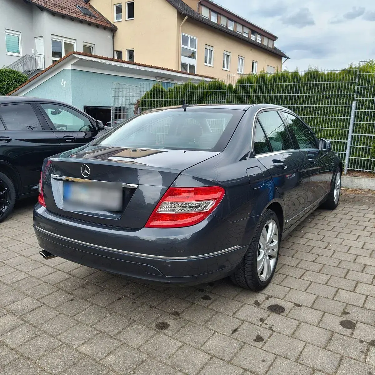 Gebraucht Mercedes C220 170 PS (125 kW) 2009 Grau Limousine