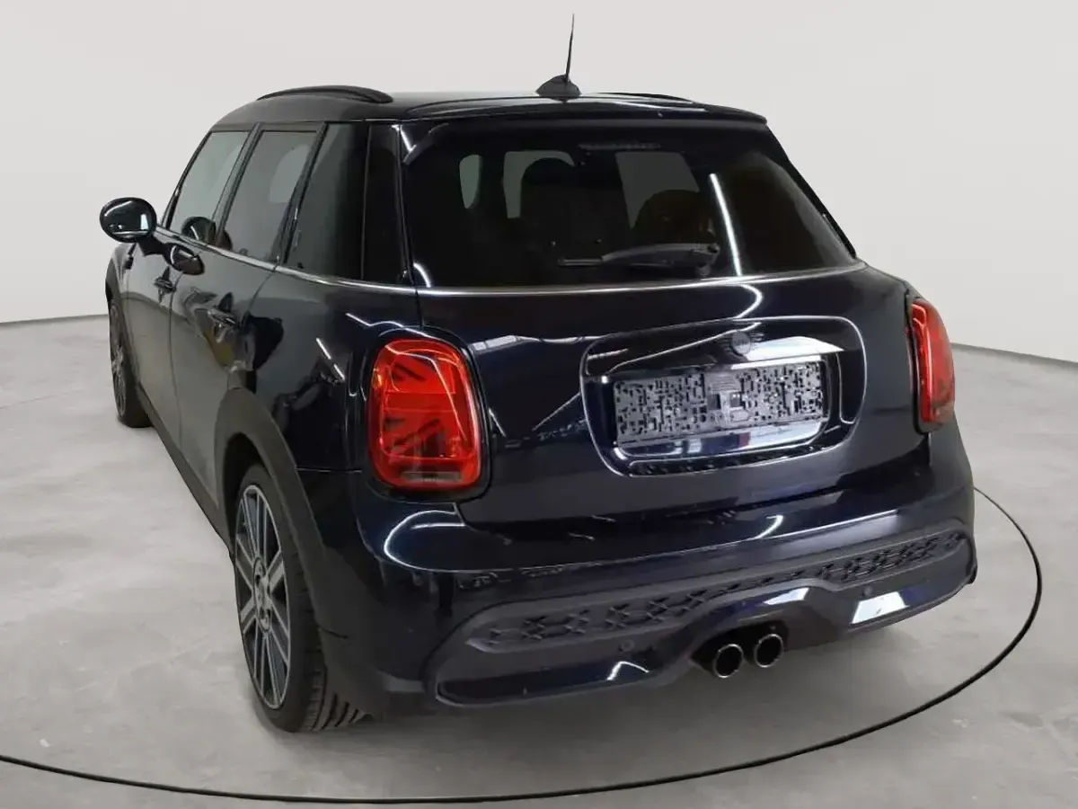 Gebraucht Mini Cooper S 178 PS (130 kW) 2023 Enigmatic black metallic Kleinwagen