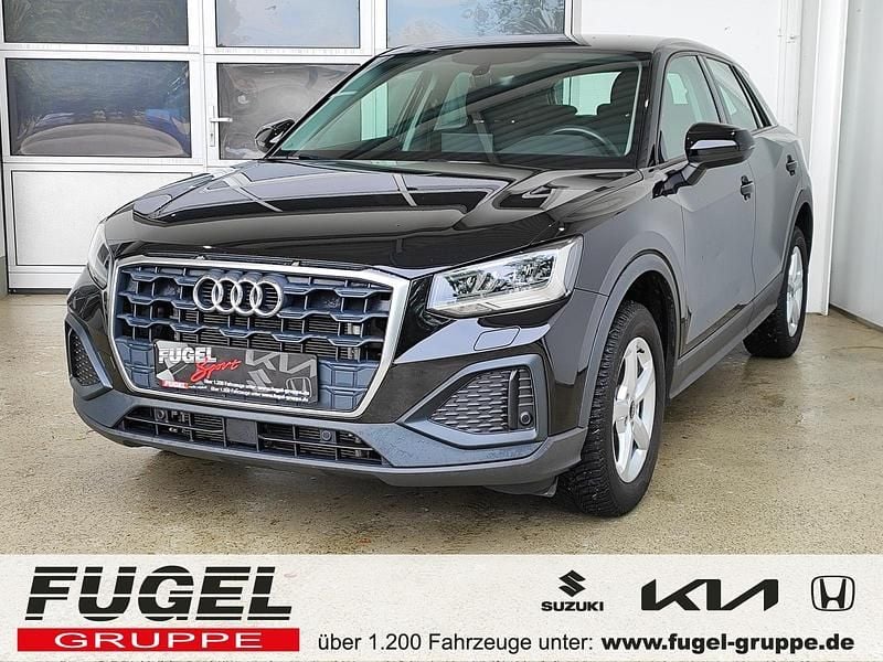 Mythosschwarz metallic Gebraucht 2023 Audi Q2 Comfort SUV | 21.899 € (Superpreis) - Bild 1/4