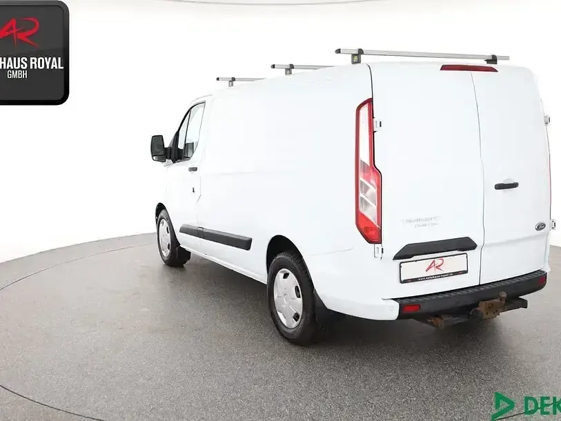 Usado Ford Transit Custom 131 HP (96 kW) 2020 Branco Monovolume