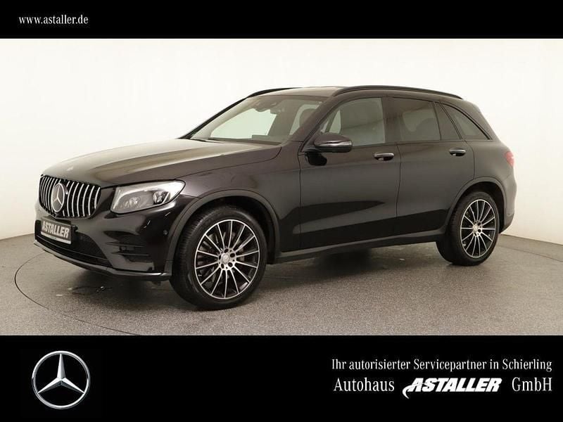 Metalliclack obsidianschwarz (metallic) Gebraucht 2016 Mercedes GLC250 AMG SUV | 23.899 € (Superpreis) - Bild 1/4