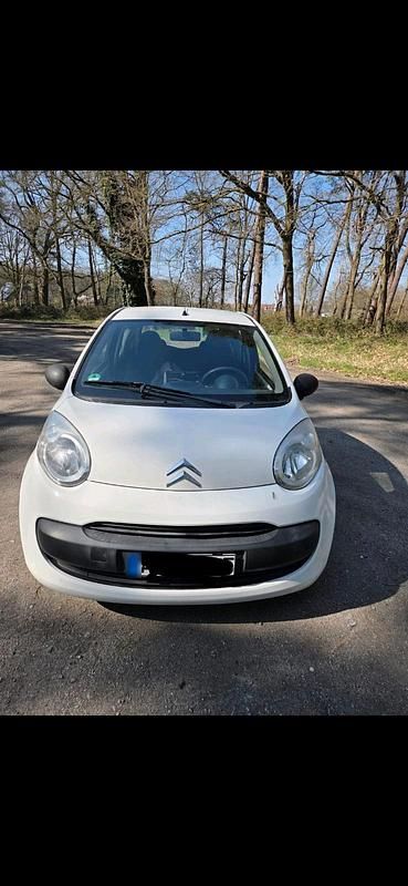 Gebraucht Citroën C1 69 PS (50 kW) 2007 Weiß Kleinwagen