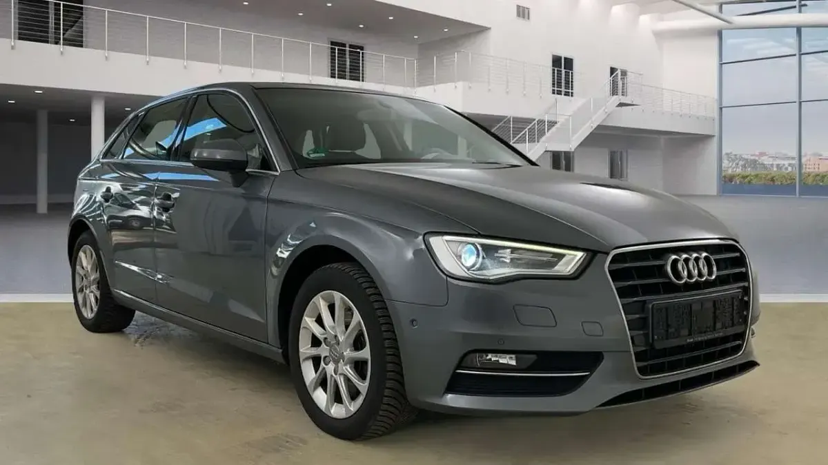 Second-hand Audi A3 Ambiente 179 CP (131 kW) 2013 Gri Break
