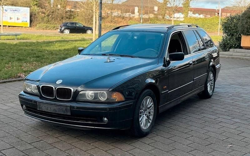 Gebraucht BMW 525 192 PS (141 kW) 2003 Schwarz Kombi