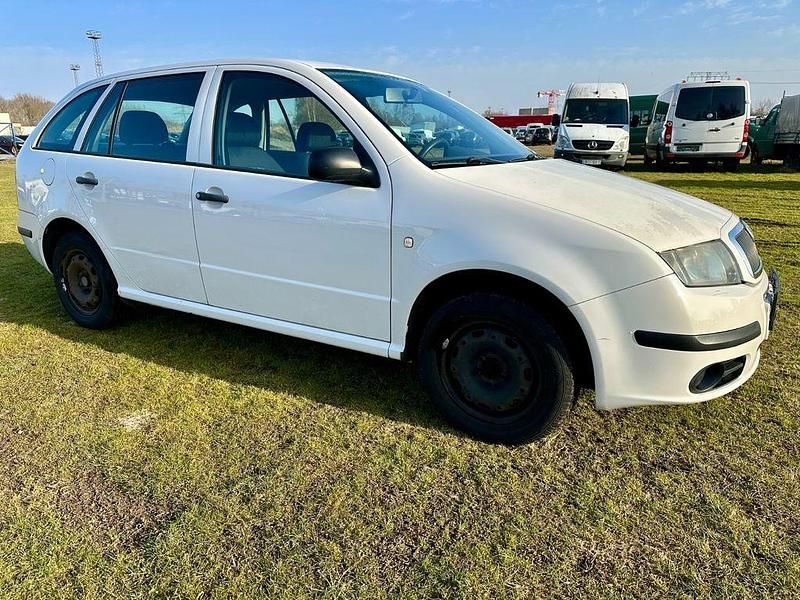 Gebraucht Skoda Fabia 64 PS (47 kW) 2007 Weiß Limousine