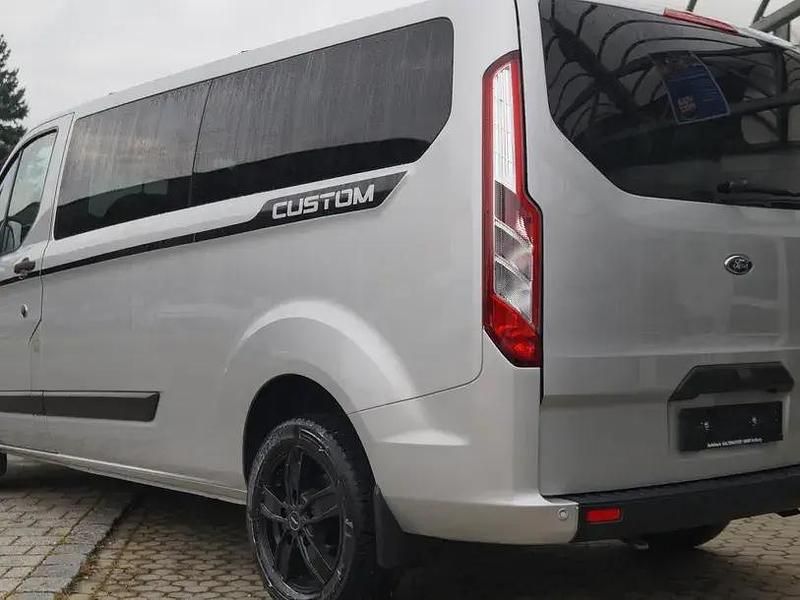 Gebraucht Ford Transit Custom 170 PS (125 kW) 2020 Silber Van / Kleinbus