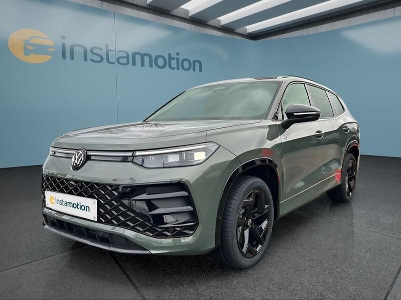 Neu VW Tayron 150 PS (110 kW) 2025 Grün SUV