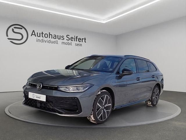 Neu VW Passat R-line 272 PS (200 kW) 2026 Grau Limousine