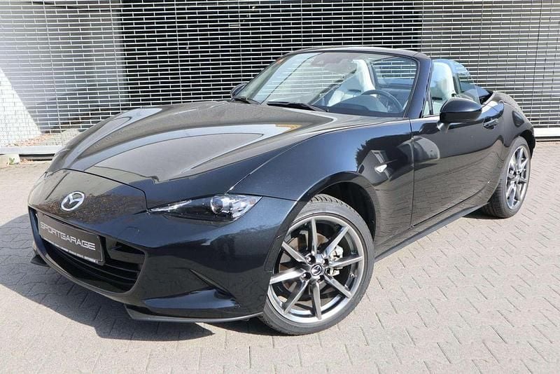 Gebraucht Mazda MX5 Kizuna 184 PS (135 kW) 2024 Jet black Cabrio
