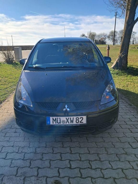 Gebraucht Mitsubishi Colt 75 PS (55 kW) 2008 Schwarz Van / Kleinbus
