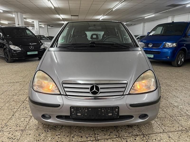 Gebraucht Mercedes A160 102 PS (75 kW) 2001 Silber Kleinwagen