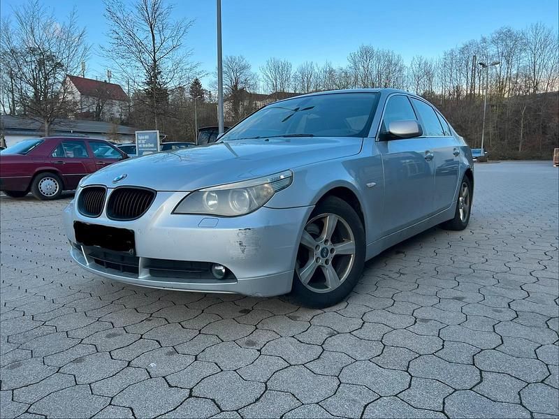 Gebraucht BMW 520 170 PS (125 kW) 2005 Silber Limousine