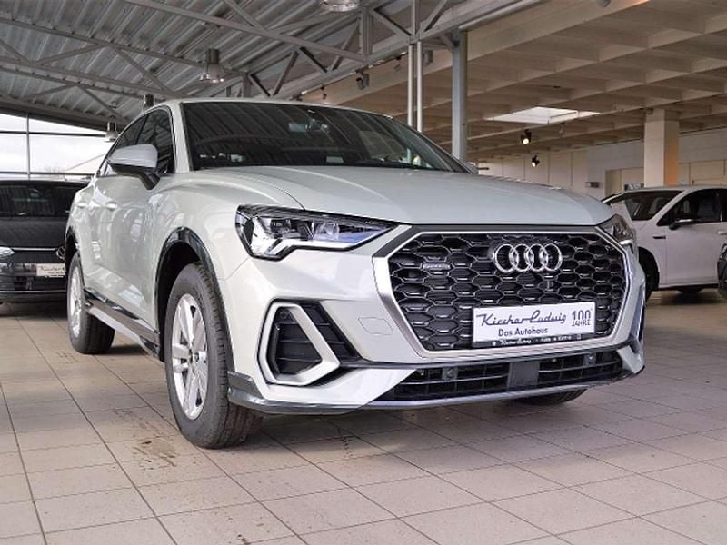 Tausilber metallic Gebraucht 2023 Audi Q3 Sportback S-Line SUV | 40.790 € (Guter Preis) - Bild 1/4
