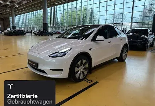 Usado Tesla Model Y RWD 188 kW (256 CV) 2023 Blanco SUV