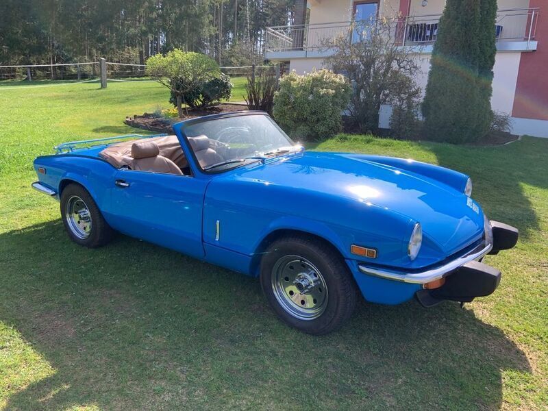 Blau Gebraucht 1978 Triumph Spitfire Cabrio | 10.490 € - Bild 1/4