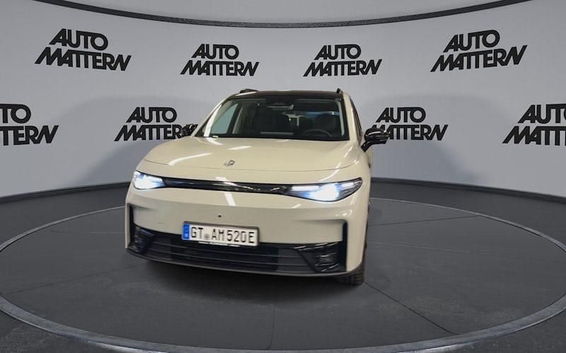 Neu Leapmotor C10 160 kW (218 PS) 2025 Grau SUV