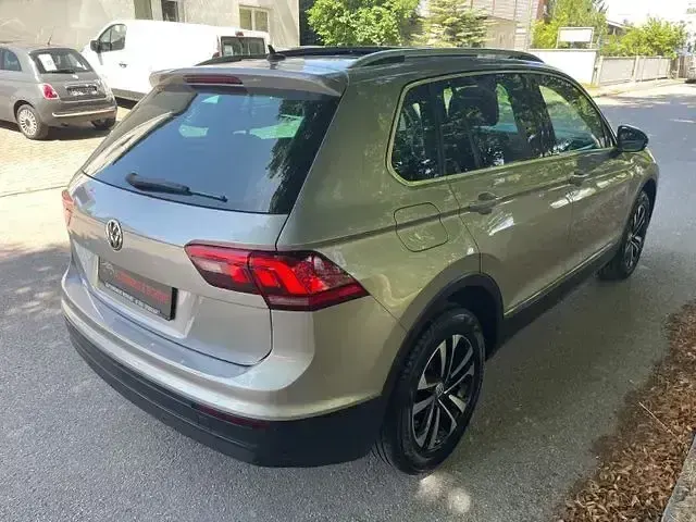 Gebraucht VW Tiguan IQ Drive 150 PS (110 kW) 2020 Silber SUV
