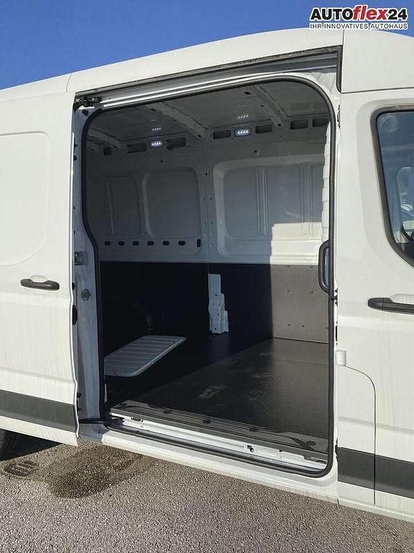 Neu Maxus V90 147 PS (108 kW) 2025 Weiß Van
