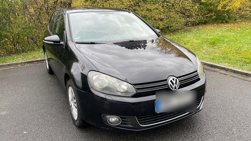 Schwarz Gebraucht 2011 VW Golf VI Kleinwagen | 2.300 € (Superpreis) - Bild 1/4