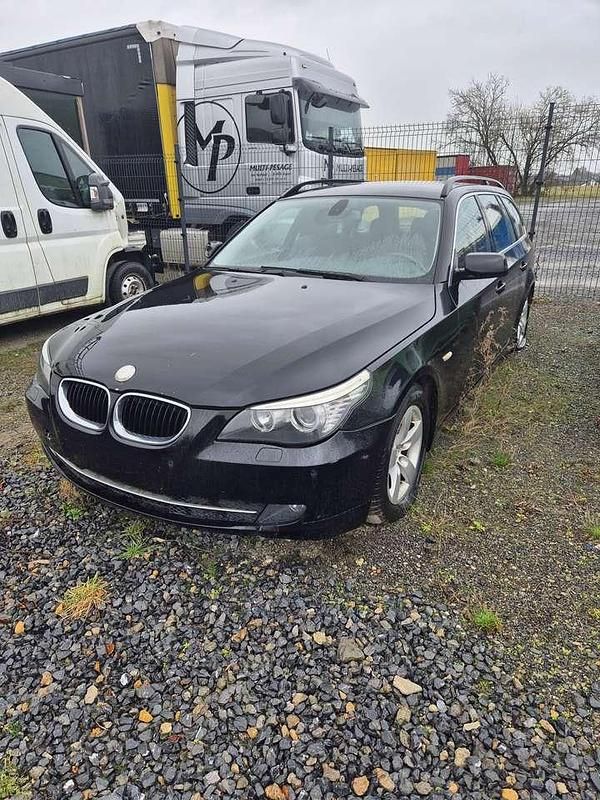 Gebraucht BMW 520 Exclusive 177 PS (130 kW) 2009 Kombi