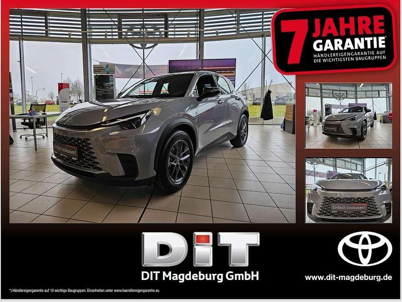 Manhattengrau Neu 2025 Lexus LBX SUV | 31.290 € (Fairer Preis) - Bild 1/4