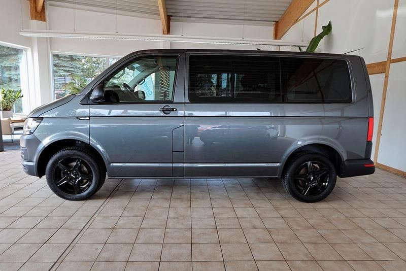 Usata VW Transporter 150 CV (110 kW) 2018 Grigio Furgone