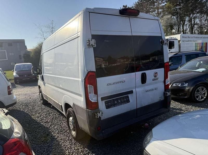 Gebraucht Fiat Ducato 131 PS (96 kW) 2015 Colore esterno weiss Van