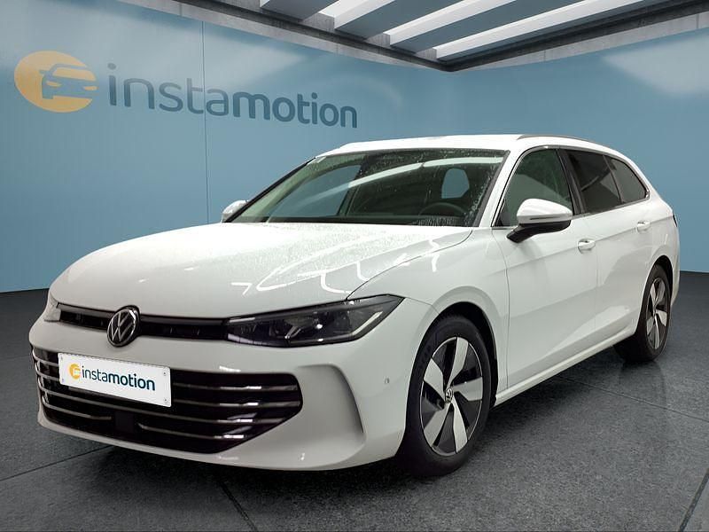 Weiß Gebraucht 2025 VW Passat Kombi | 35.799 € (Guter Preis) - Bild 1/4