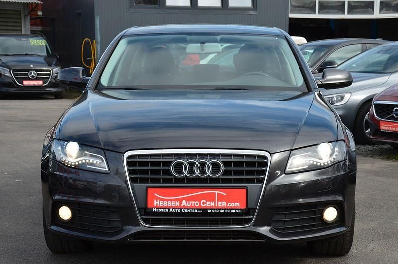 Gebraucht Audi A4 Ambiente 160 PS (117 kW) 2009 Grau Limousine