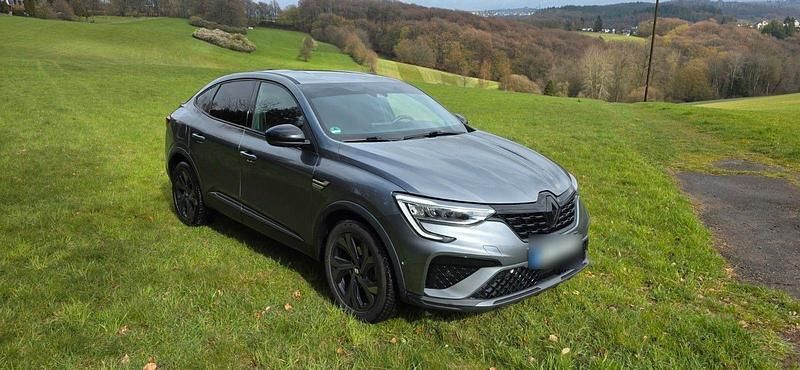 Gebraucht Renault Arkana Engineered 143 PS (105 kW) 2023 Grau SUV