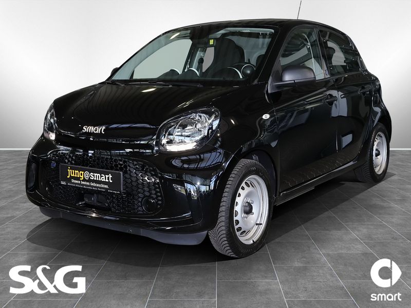 Karosserie in black Gebraucht 2020 Smart ForFour Electric Drive Limousine | 10.890 € (Etwas zu teuer) - Bild 1/4