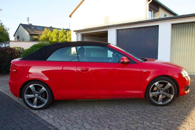 Gebraucht Audi A3 Cabriolet S-Line 200 PS (147 kW) 2013 Rot Cabrio