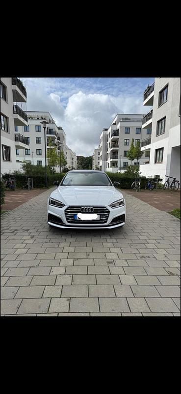 Gebraucht Audi A5 Sportback S-Line 190 PS (139 kW) 2019 Weiß Kleinwagen