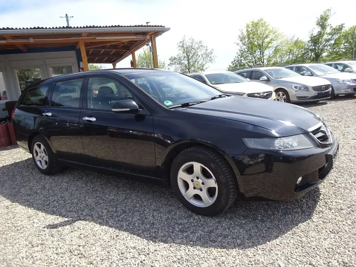 Gebraucht Honda Accord Comfort 155 PS (114 kW) 2003 Schwarz Kombi