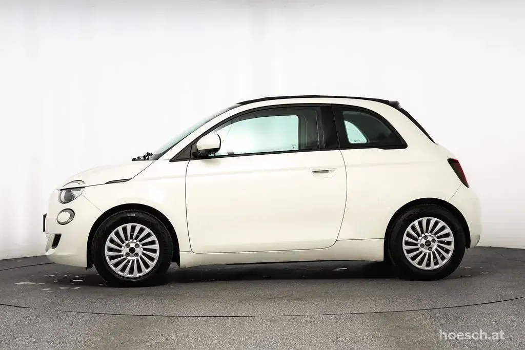 Gebraucht Fiat 500e 86 kW (118 PS) 2023 Weiß Cabrio