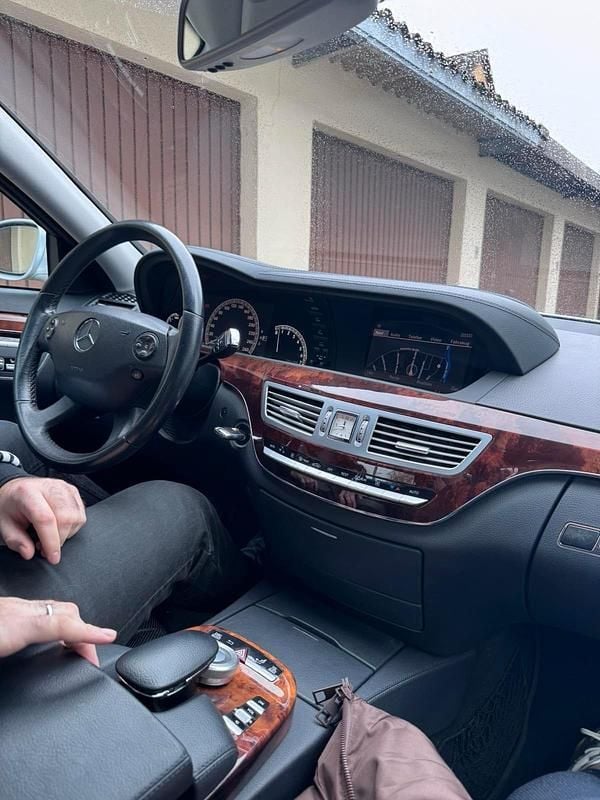 Gebraucht Mercedes S350 272 PS (200 kW) 2007 Grau Limousine