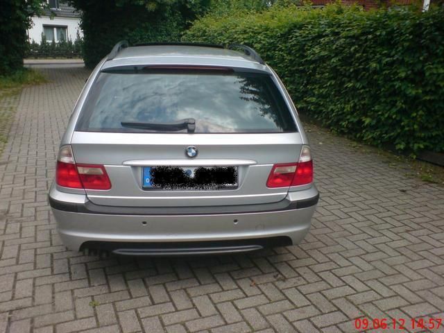 Gebraucht BMW 330 184 PS (135 kW) 2001 Silber Kombi