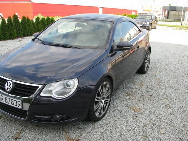 Gebraucht VW Eos 122 PS (89 kW) 2009 Blau Cabrio
