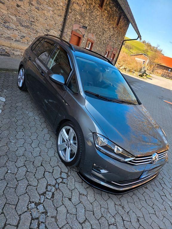 Gebraucht VW Golf VII Allstar 125 PS (91 kW) 2017 Grau Limousine