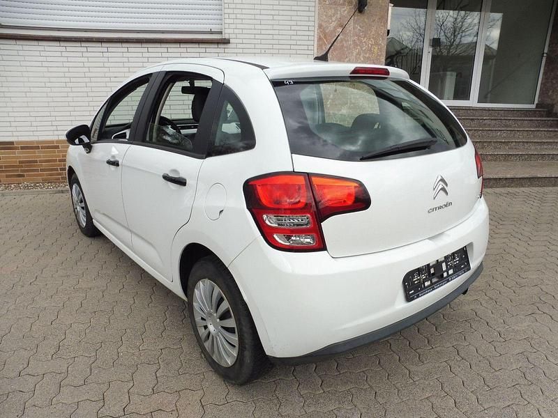 Gebraucht Citroën C3 68 PS (50 kW) 2013 Weiß Kleinwagen