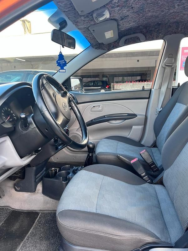 Gebraucht Kia Picanto 65 PS (47 kW) 2005 Orange Kleinwagen