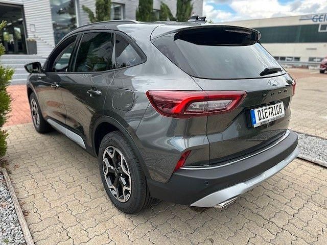 Neu Ford Kuga Active 182 PS (133 kW) 2025 Grau SUV