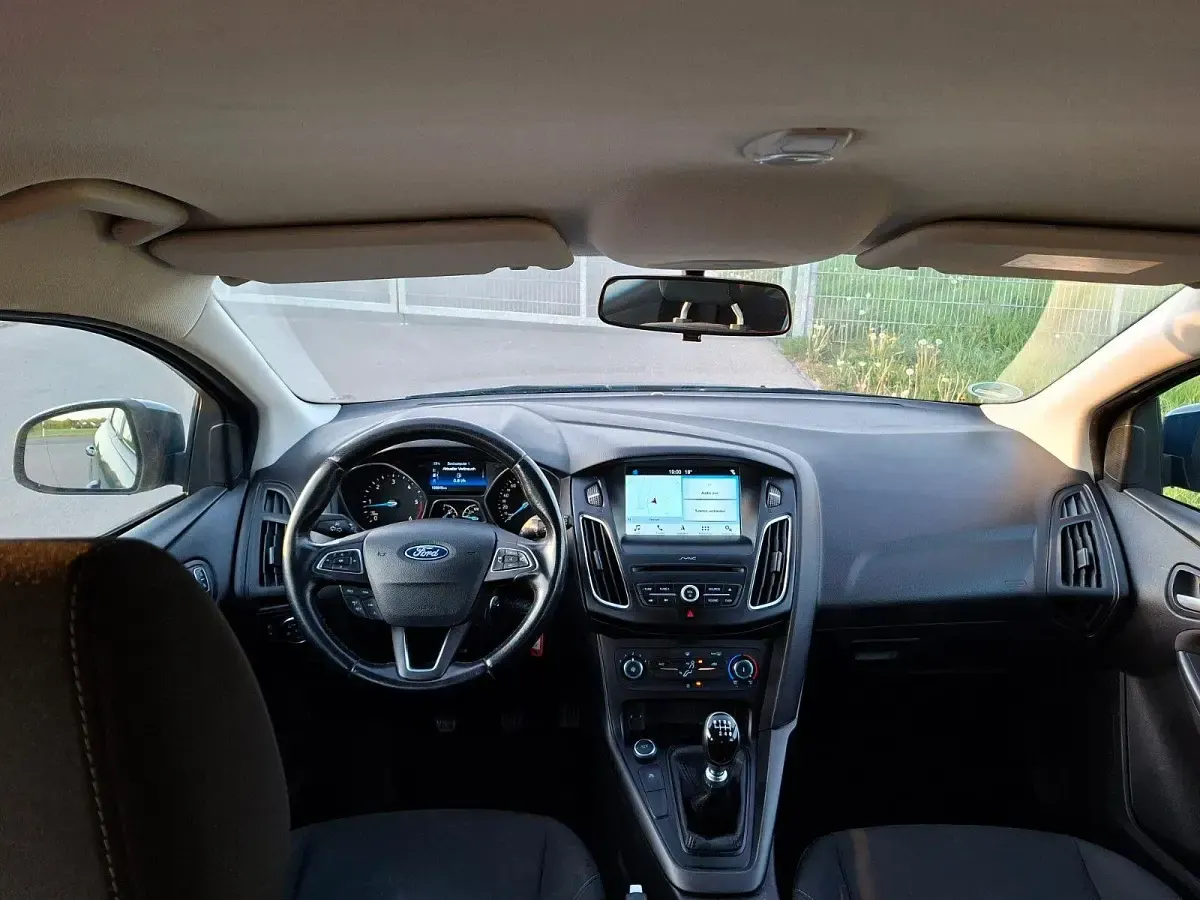 Brugt Ford Focus Trend 120 HK (88 kW) 2017 Blå Stationcar