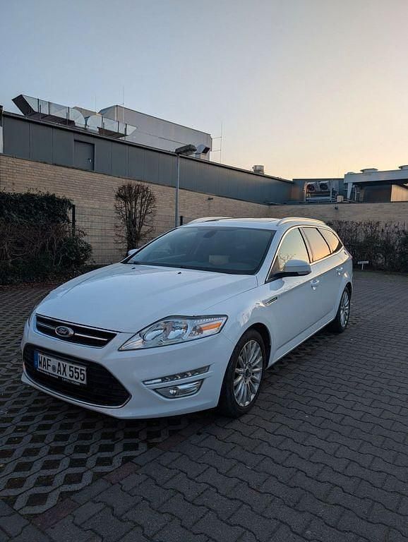 Gebraucht Ford Mondeo 116 PS (85 kW) 2013 Weiß Kombi
