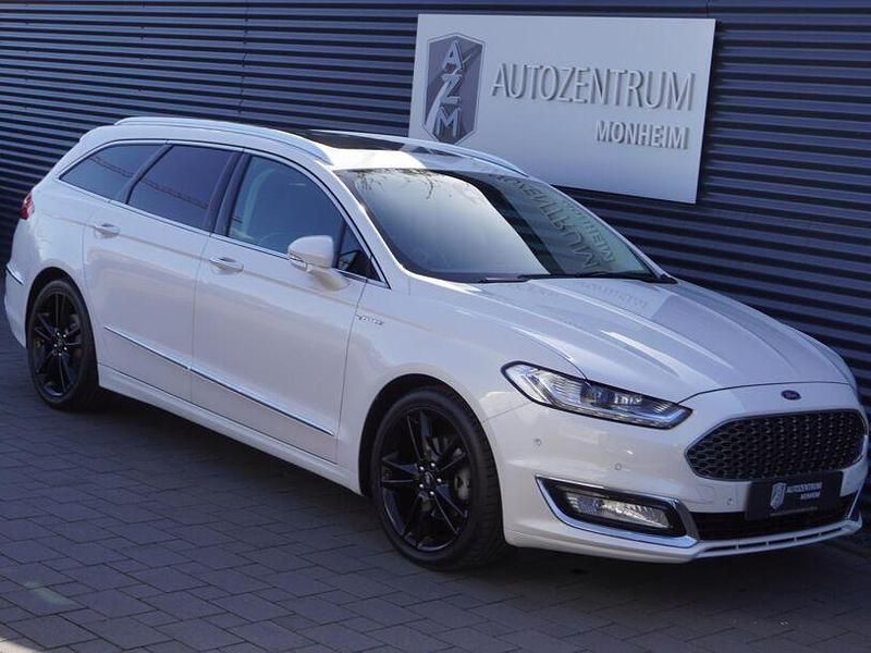 Gebraucht Ford Mondeo Vignale 203 PS (149 kW) 2018 Weiß Limousine